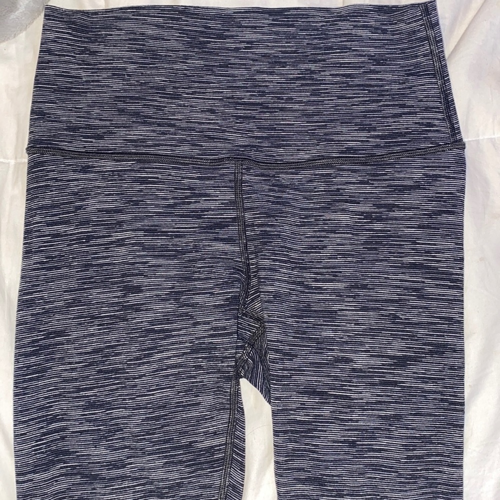 grey lululemon leggings 25 inch size 6